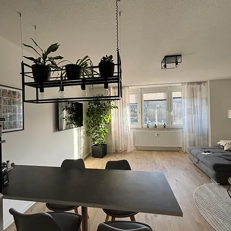 Modernes In Reusa Apartament