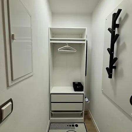Apartament Modernes In Reusa